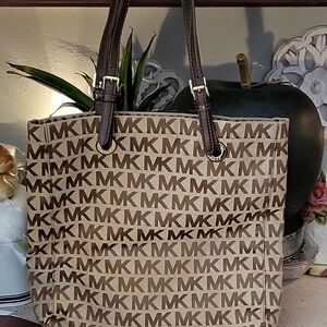 Michael Kors Signature Brown Tote